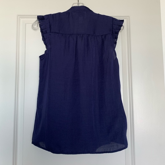 Loft Top - Picture 4 of 6